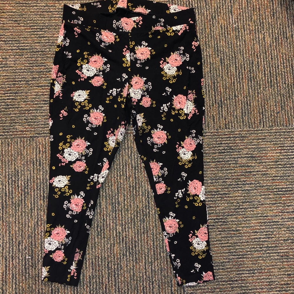 Torrid floral leggings